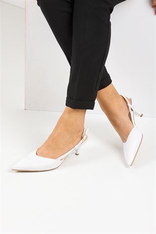 Pianta Kemerli Beyaz Kadın Topuklu Ayakkabı