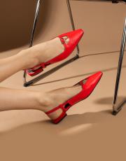 marla birinci sınıf ithal vegan deri dekolte detaylı babet kırmızı