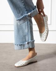 aça trok detaylı küt burun kadın babet kırık beyaz 2